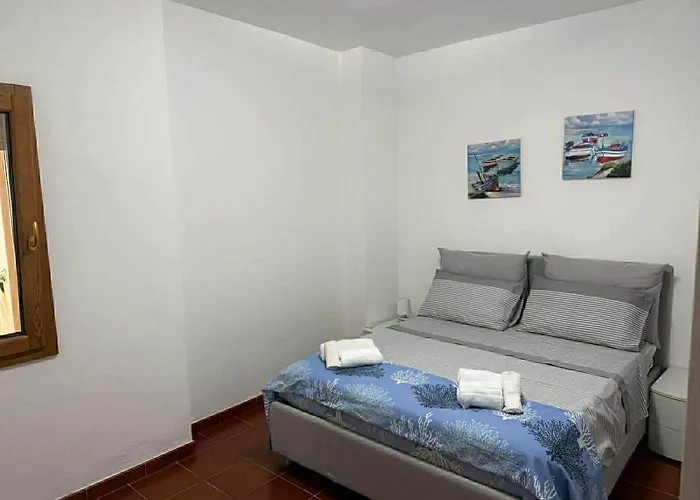 Max Piedigrotta Casa Carrieri