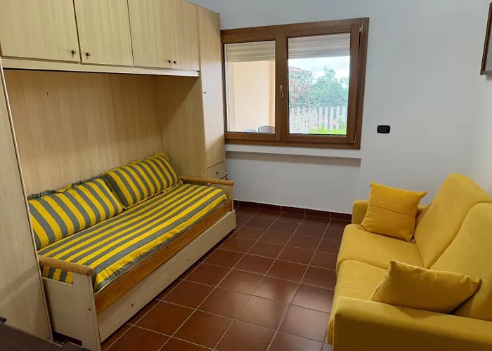 Max Piedigrotta * Casa Carrieri